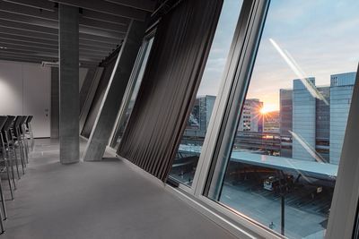 Systèmes de rideaux, SG 5600, Colorama 2, The Circle, Zürich, Switzerland