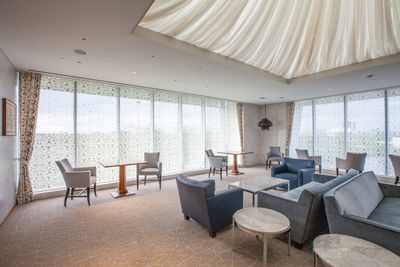 Systèmes stores enrouleurs, SG 4960, Multiscreen 1-10%, Room shot "Aga Khan Museum & Ismali Centre", Toronto, Canada, Multiscreen 5% with digital print