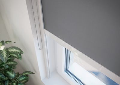 Systèmes stores enrouleurs, Moon