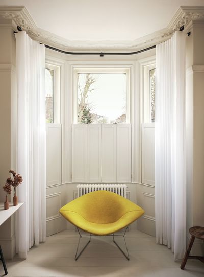 Metropole, SG 7610, Polyflax, Charcoal, Spear