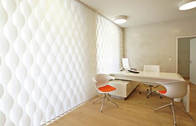 Systèmes de rideaux à bandes verticales, SG 2950, Multi Shadow, Doctor's Office, Zug, Switzerland, Vertical Waves