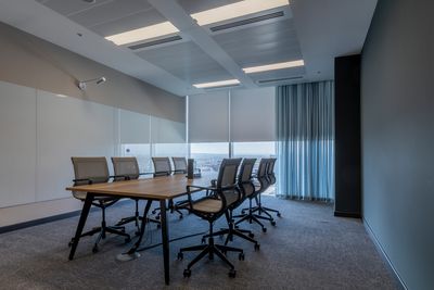 Systèmes stores enrouleurs, SG 4910, Versascreen 1-10%, Virgin Money, Glasgow, Scotland, United Kingdom