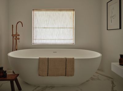 Systèmes rideaux drapés, SG 2355, Colorama 2 Multicolour, Cedars, Ipswich, Suffolk, United Kingdom