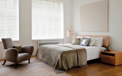 Stores vénitiens, SG 8960, Wood slats, 50mm Soft White, Natural tape