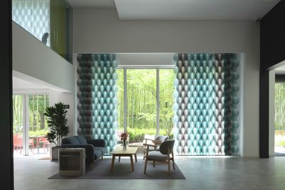 Systèmes de rideaux à bandes verticales, SG 2950, Multi Visio, UFOU Showroom, Shanghai, China