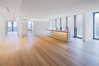 Systèmes stores enrouleurs, SG 4970, Multiscreen 1-10%, Room shot "Orrick House", Düsseldorf, Germany