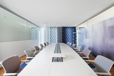 Systèmes de rideaux à bandes verticales, SG 2910, Multi Shadow, Room shot "Disy Information Systems GmbH", Karlsruhe, Germany, Vertical Waves