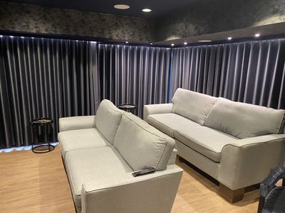 Systèmes de rideaux, SG 5600, Deep, Marie Curie Hospice, Newcastle, United Kingdom