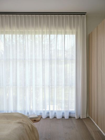 Systèmes de rideaux, SG 6465, Polyflax, Private House, Cardiff, United Kingdom, Black