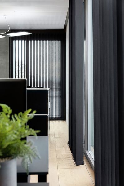 Systèmes de rideaux à bandes verticales, SG 2960, Colorama 2, Office, Bern, Switzerland