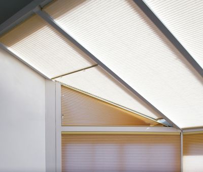 Systèmes de stores plissés, SG 8500, DUETTE®, PB40, PR11, AO70, BB30